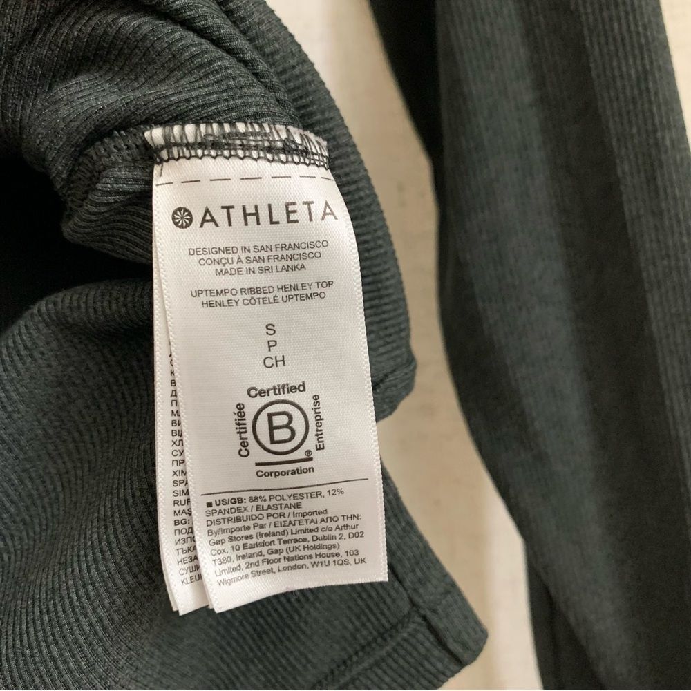 Athleta Ribbed UpTempo Henley Button Front V-Neck Longsleeve Small - Picture 6 of 6